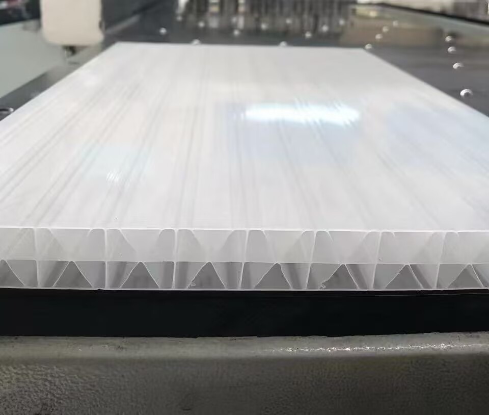 C66200B199D4937904152ED46130BDB8.jpg